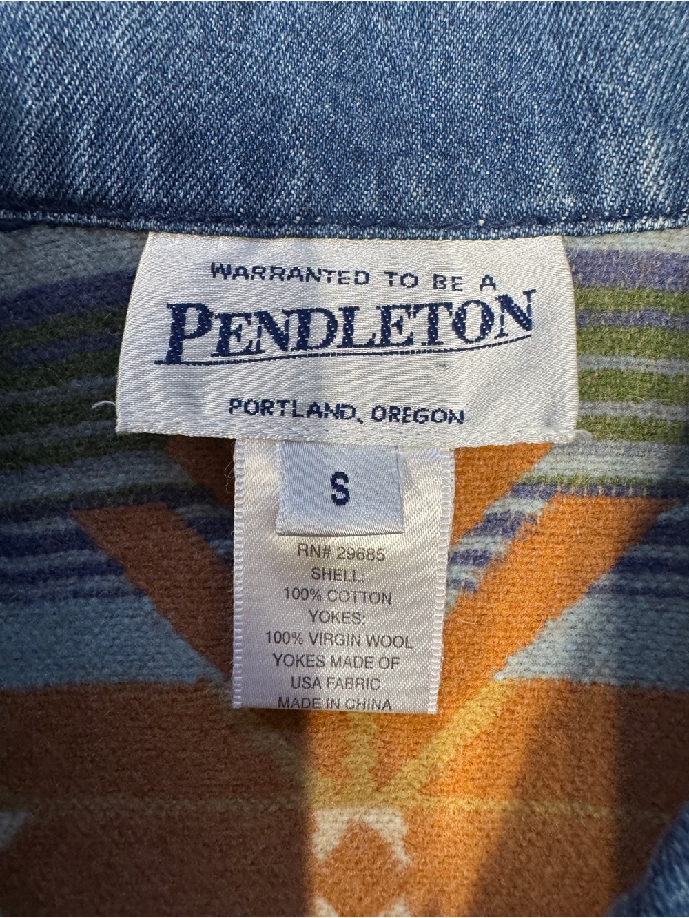 Vintage women’s Pendleton Denim western Vest with Orange Southwestern Yoke 0004 - Picture 2 of 6